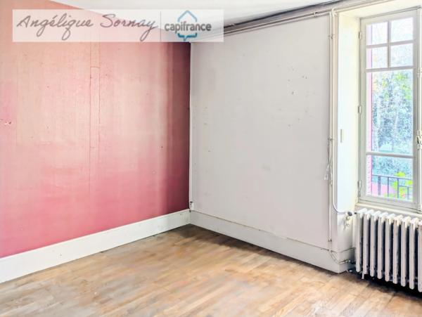 EN EXCLUSIVITE LONS LE SAUNIER (39) MAISON DE VILLE 5 min du centre-ville – Jardin