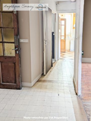 EN EXCLUSIVITE LONS LE SAUNIER (39) MAISON DE VILLE 5 min du centre-ville – Jardin