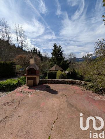 Maison 4 pièces de 137 m² à Gresse-en-Vercors (38650)
