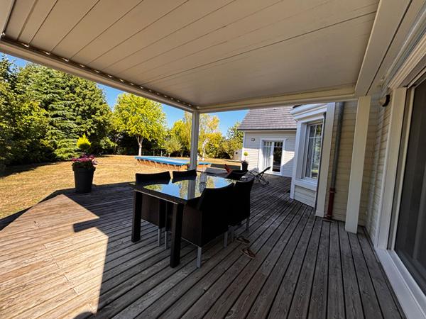 Maison d'Architecte d'Exception à - 5 MIN de St Quentin- Grand Standing avec Piscine et Jardin Spacieux
