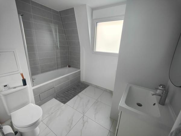 Appartement à vendre    4 pièces • 98 m2 Le Kremlin-Bicêtre