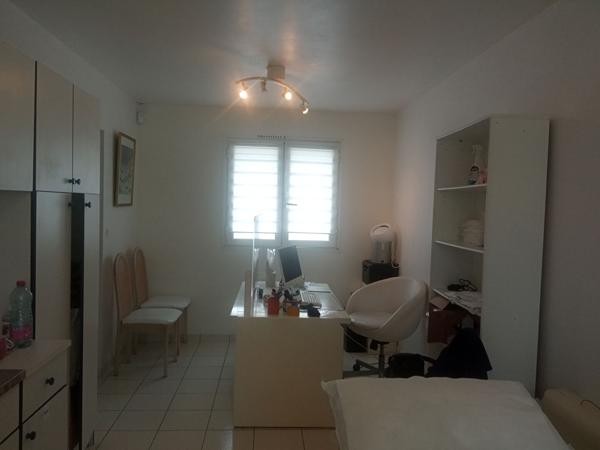 Challans - Médiathèque Local professionnel 98 m²