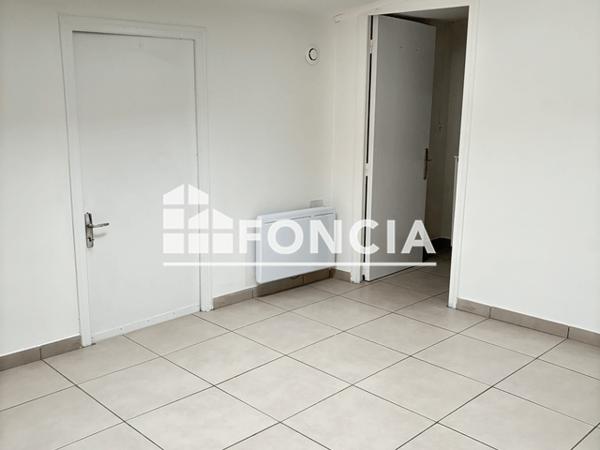 Location Appartement 2 pièces 33.12 m² - 58 GRANDE RUE SAINT MICHEL Toulouse 31400