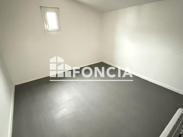 Location Appartement 2 pièces 33.12 m² - 58 GRANDE RUE SAINT MICHEL Toulouse 31400