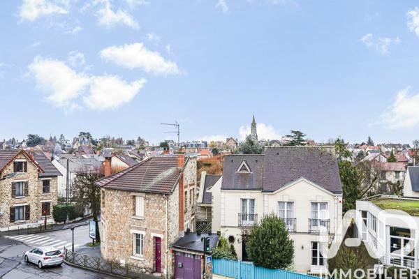 Appartement à vendre 6 pièces 131 m² Le Chesnay-Rocquencourt