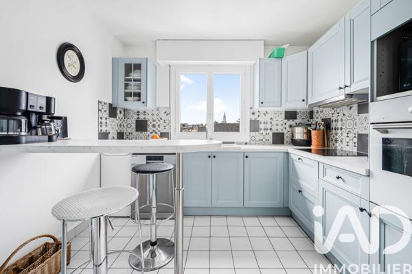 Appartement à vendre 6 pièces 131 m² Le Chesnay-Rocquencourt