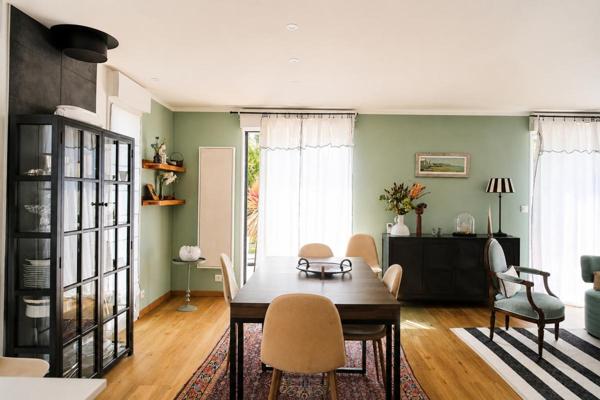 FOUESNANT : Maison familiale d'environ 130 m² avec jardin, proche centre et plages