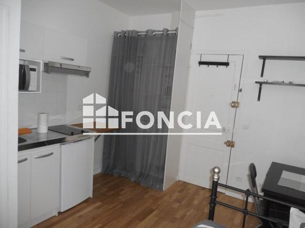 Location Studio 12.7 m² - 5 RUE DE L'ABBE DERRY Issy Les Moulineaux 92130