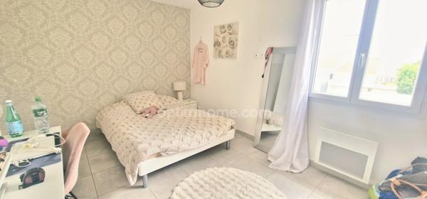 VILLA TYPE BASTIDE AVEC PISCINE & GARAGE!