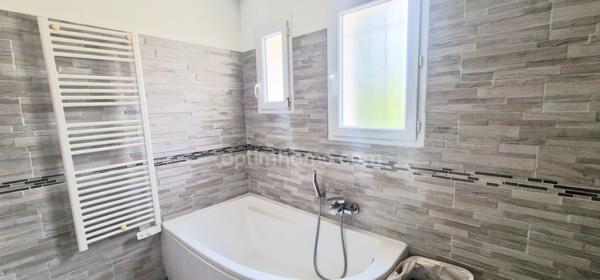 VILLA TYPE BASTIDE AVEC PISCINE & GARAGE!