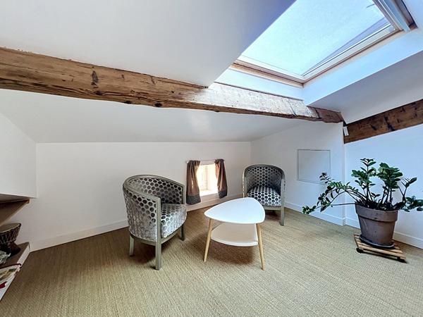 Valence Lamartine Maison de charme 6 pièces de 150m² avec cour végétalisée et stationnement