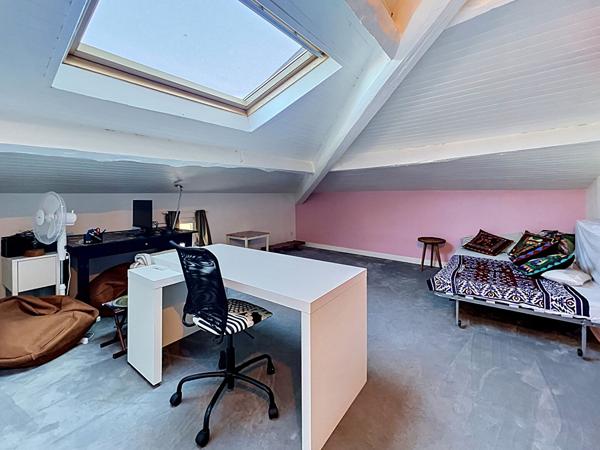 Valence Lamartine Maison de charme 6 pièces de 150m² avec cour végétalisée et stationnement