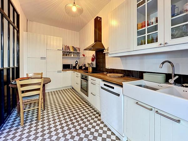 Valence Lamartine Maison de charme 6 pièces de 150m² avec cour végétalisée et stationnement