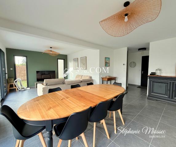 Maison 6 pièce(s) 4 chambre(s) 128 m²