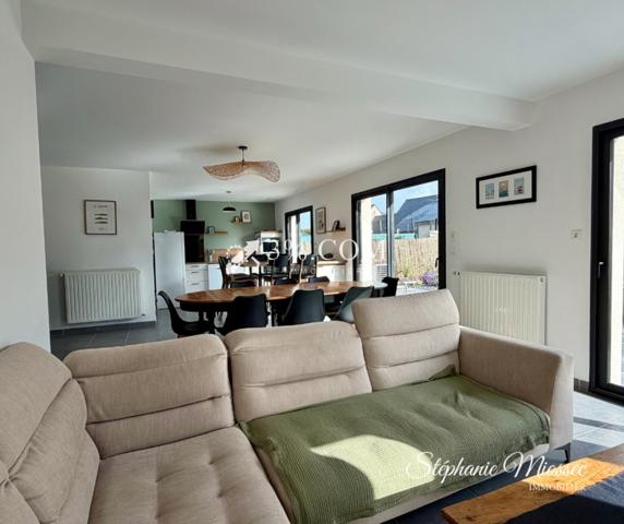 Maison 6 pièce(s) 4 chambre(s) 128 m²