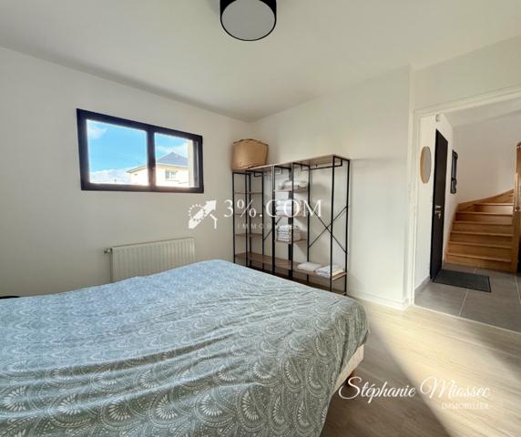 Maison 6 pièce(s) 4 chambre(s) 128 m²