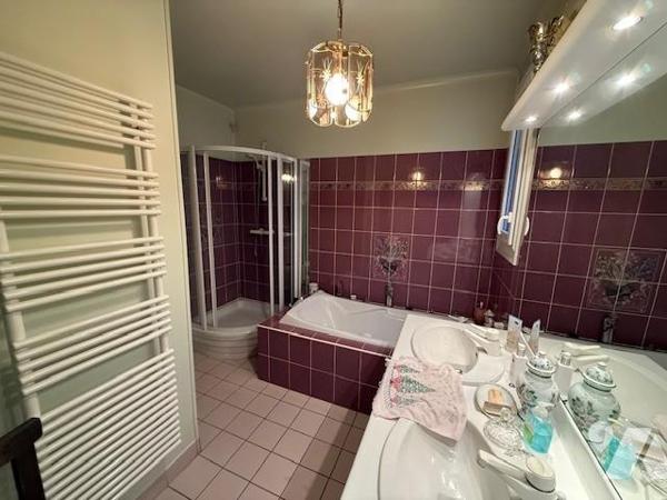 LISIEUX CENTRE APPT F4 100m² 1er étage