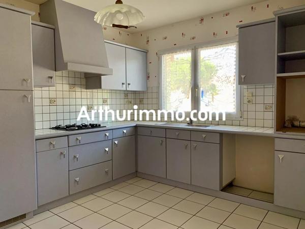 Vente                                                      Maison
                        
                     4 pièces                      85 m2                     à Mauléon