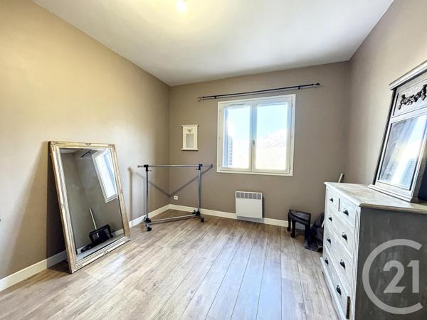 Maison à vendre  9 pièces - 230 m2 MONCALE - 202