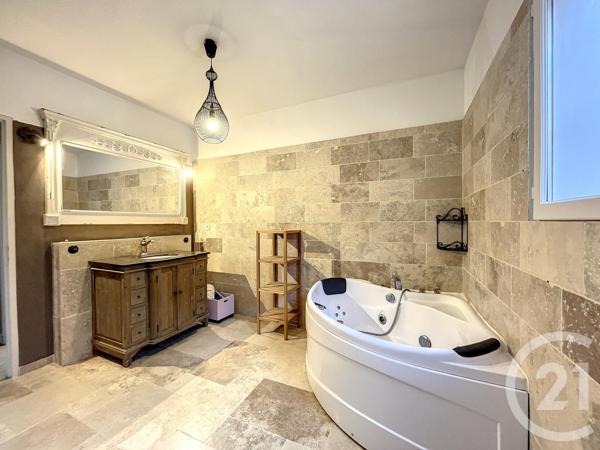 Maison à vendre  9 pièces - 230 m2 MONCALE - 202