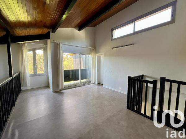 Maison 7 pièces de 177 m² à Saint-Vincent-de-Paul (40990)