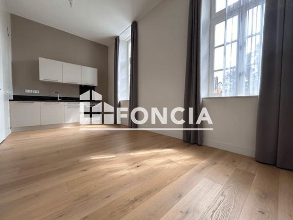 Location Appartement 2 pièces 41.1 m² - 70 BIS AVENUE JEAN GUITON La Rochelle 17000