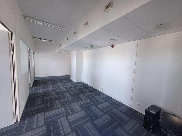 A LOUER - 134,19 m2 Bureaux Saint Sébastien Sur Loire