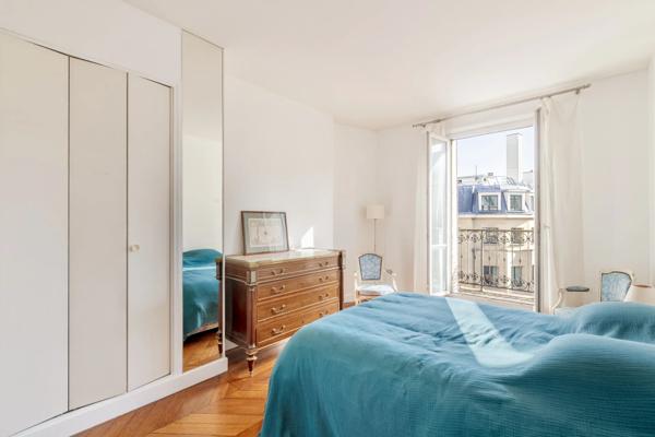 Appartement Paris 6e - SAINT-GERMAIN DES PRÉS