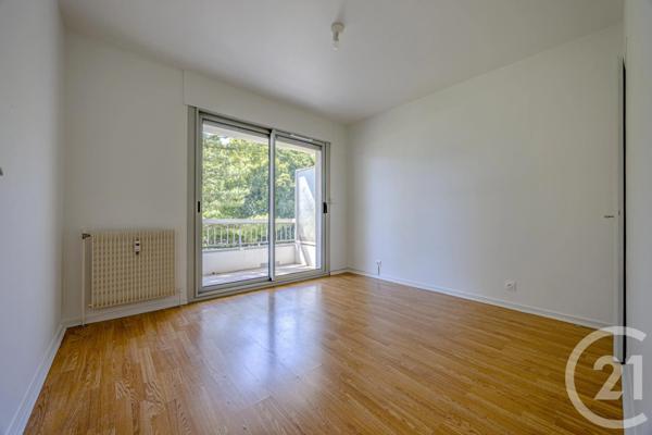 Appartement T2 à vendre  2 pièces - 49,13 m 2   BARBERAZ  - 73