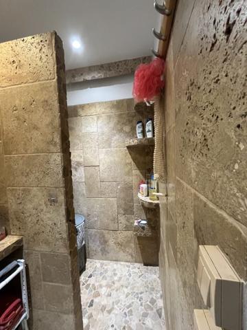 Appartement à vendre |                                       Sainte-Foy-lès-Lyon |                                        4 pièces  |  81 m²