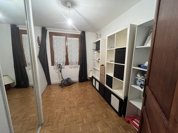 Appartement à vendre |                                       Sainte-Foy-lès-Lyon |                                        4 pièces  |  81 m²