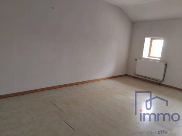 Maison 4 pièces                                        - 42450 Sury-le-Comtal Réf : 2970-CIFVFOREZVELAY