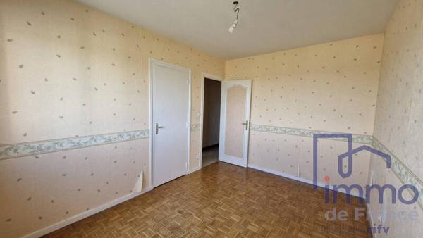 Appartement 4 pièces                                        - 42390 Villars Réf : 2754-CIFVFOREZVELAY