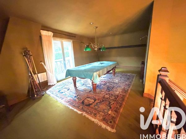 Maison à vendre 7 pièces 222 m² Saint-Ouen-du-Tilleul