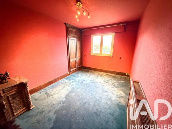 Maison à vendre 7 pièces 222 m² Saint-Ouen-du-Tilleul