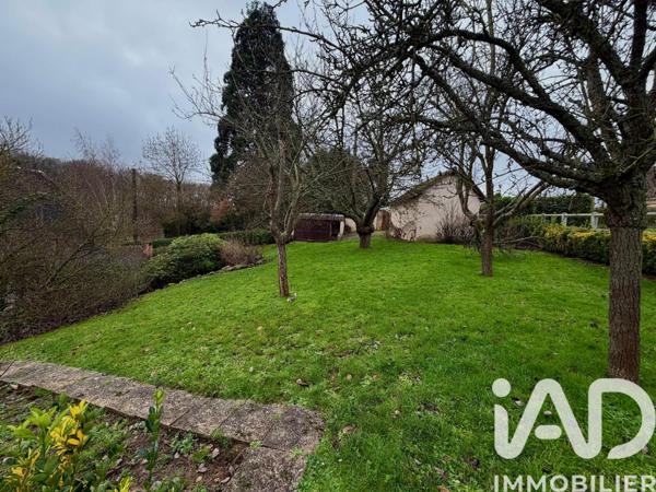 Maison à vendre 7 pièces 222 m² Saint-Ouen-du-Tilleul