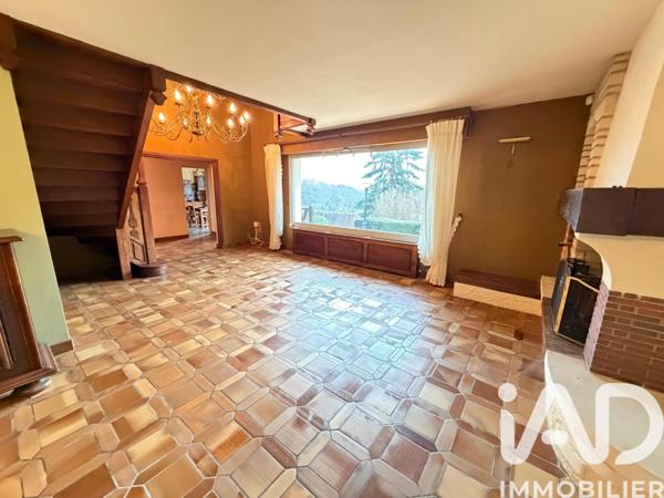 Maison à vendre 7 pièces 222 m² Saint-Ouen-du-Tilleul