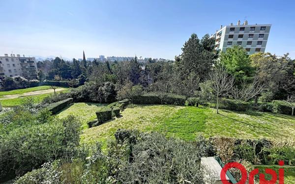 Appartement à vendre    4 pièces • 76 m2 Marseille 13