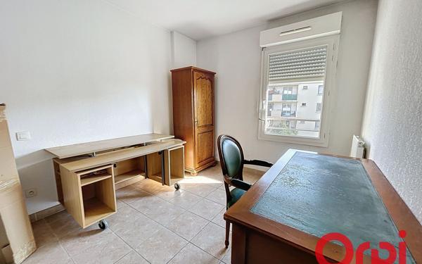 Appartement à vendre    4 pièces • 76 m2 Marseille 13