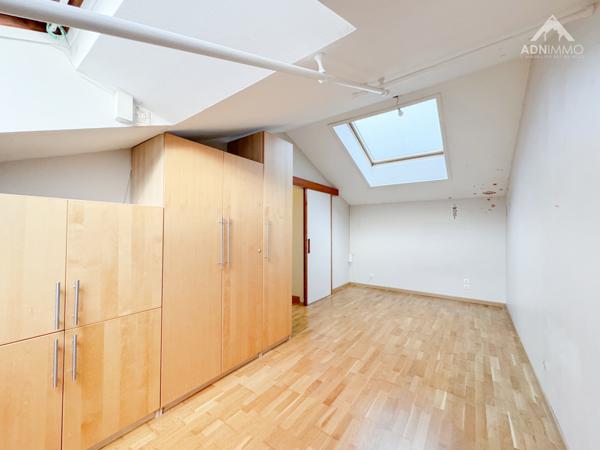 Saint-Genis-Pouilly (01630) Appartement Duplex 4 Pièces 122 m2