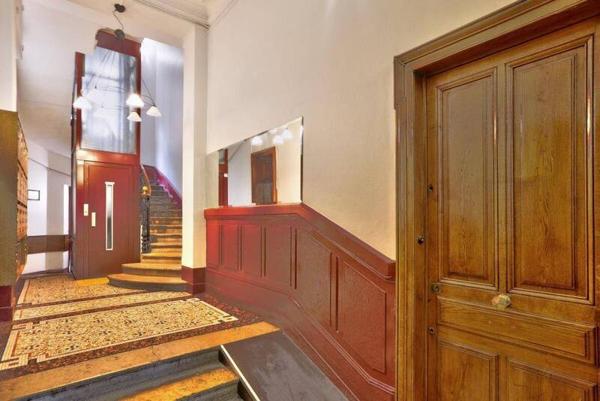 Appartement 4 pièces                                        - 38000 Grenoble Réf : 5579