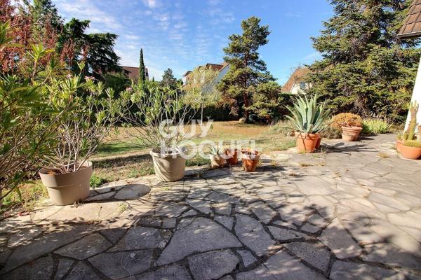 Maison à vendre de 7 pièces de 150 m²
