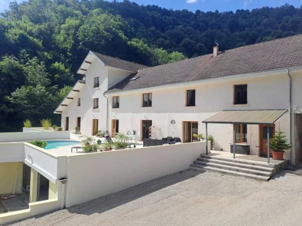 Immobilier Baume-les-Dames (25110) – Propriété 518m2 – 882 000 €