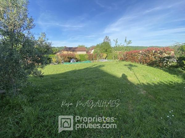 Belle maison familiale avec vaste jardin