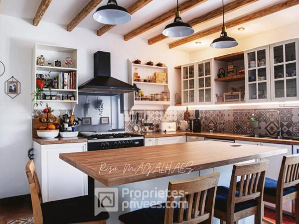Belle maison familiale avec vaste jardin