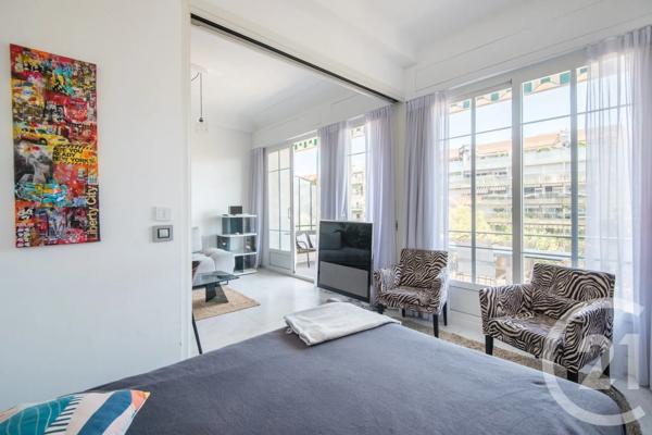 Appartement F3 à vendre  3 pièces - 68,01 m 2   NICE  - 06