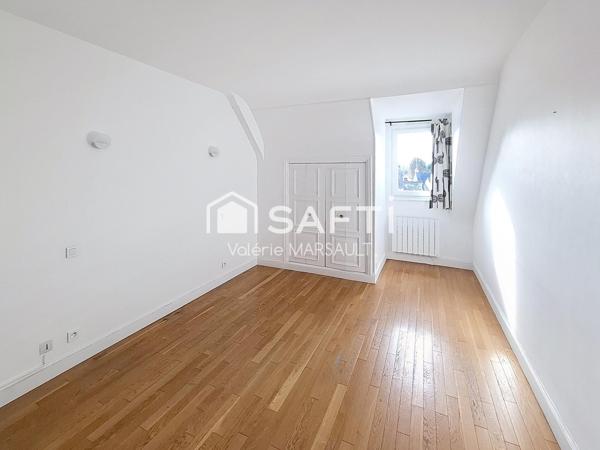 Maison familiale spacieuse – 271 m², 6 chambres