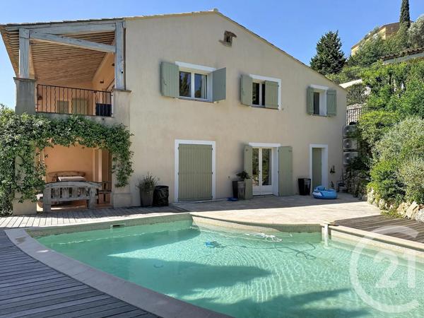Maison à vendre  8 pièces - 240 m 2   CAVALAIRE SUR MER  - 83