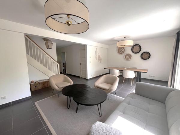 Maison à SAINT-NOM-LA-BRETECHE, 78860 - 6 pièces 120m²