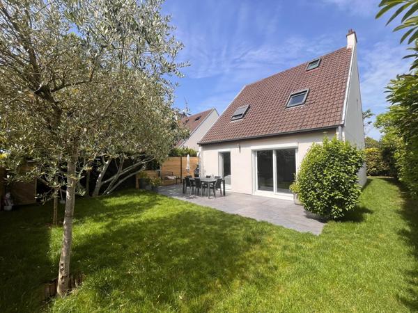 Maison à SAINT-NOM-LA-BRETECHE, 78860 - 6 pièces 120m²